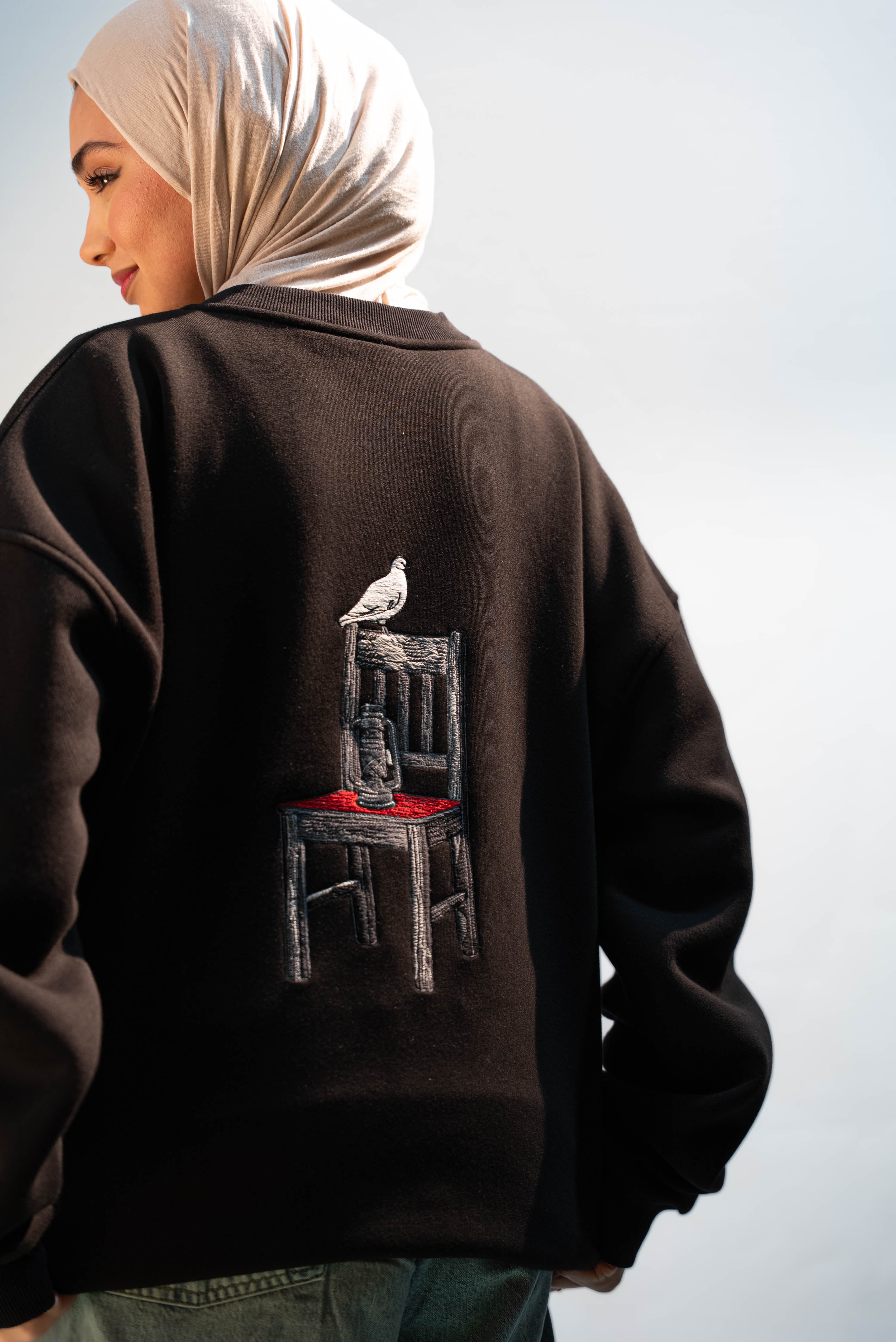 LOSS-فَقَدْ CREWNECK "BLACK"(UNISEX) — view 4